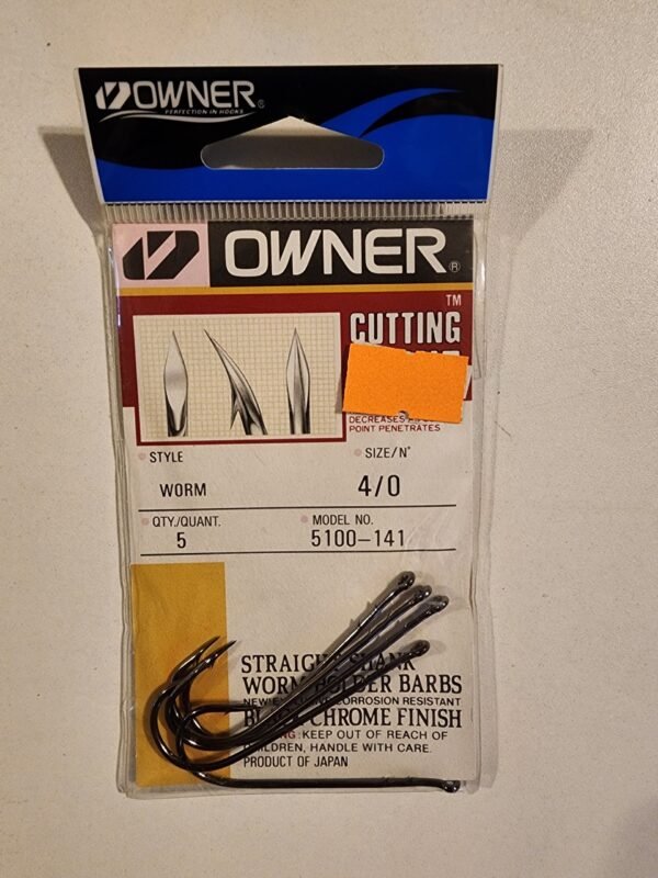 Owner Cutting Point Worm Hook: 4/0 Qty 5