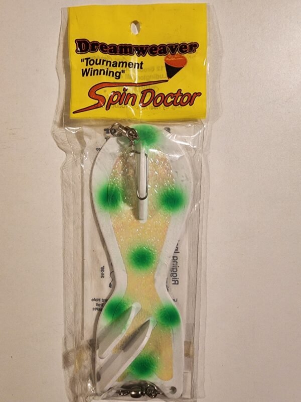 Dreamweaver "Tournament Winning" Spin Doctor 8": Two Faced 70034 (white/green dots)